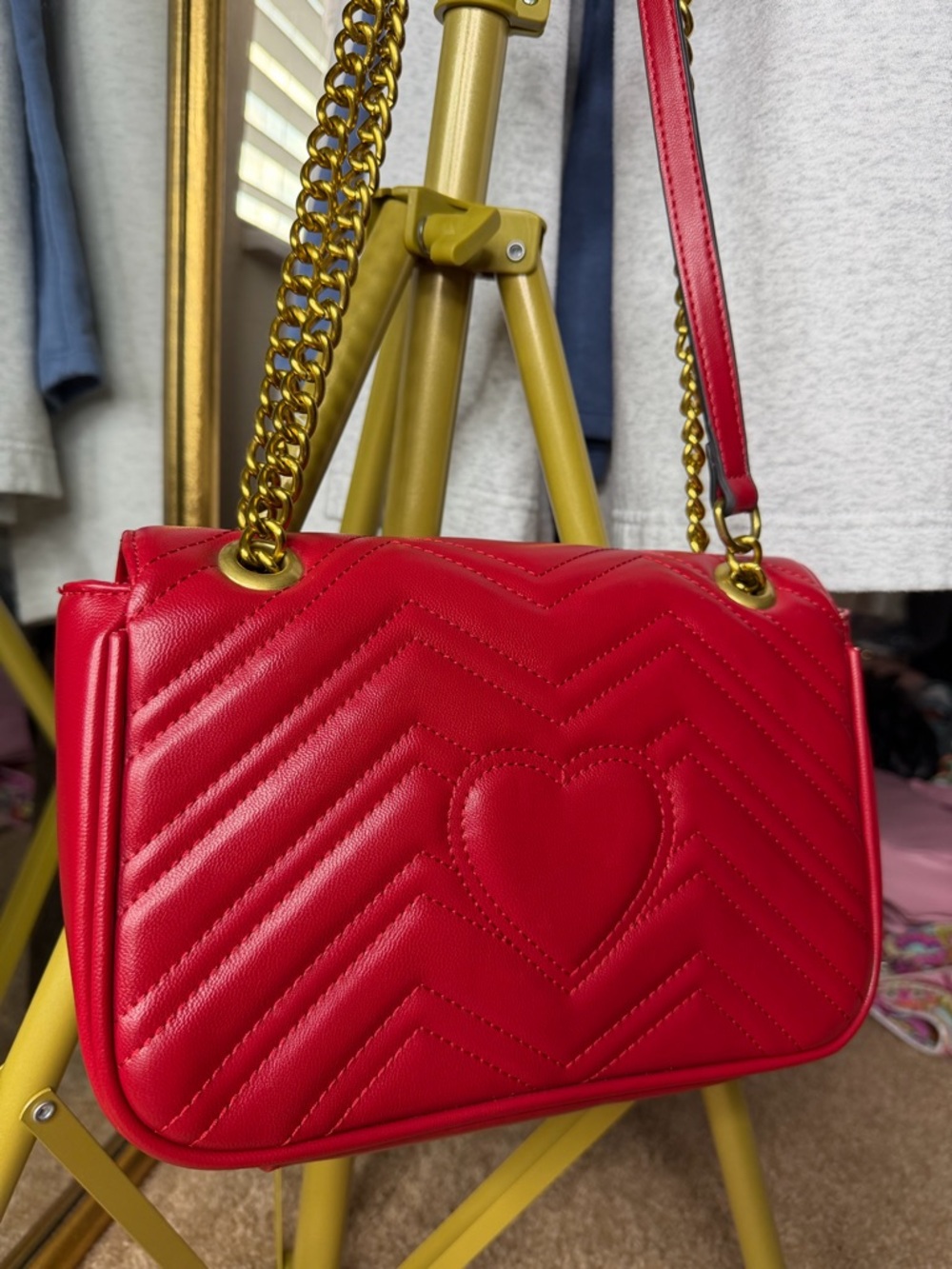 Red Quilted GG Style Gold Chain Shoulder Bag Chevron Heart Detail ❤️✨ - Picture 11 of 13